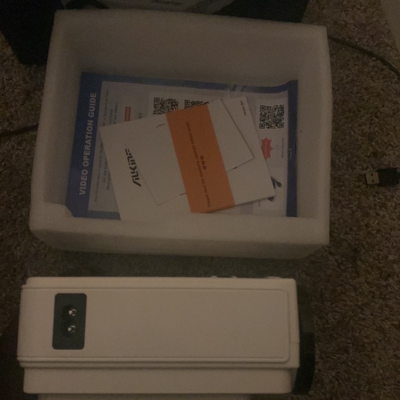 Projector - Picture 9 of 12